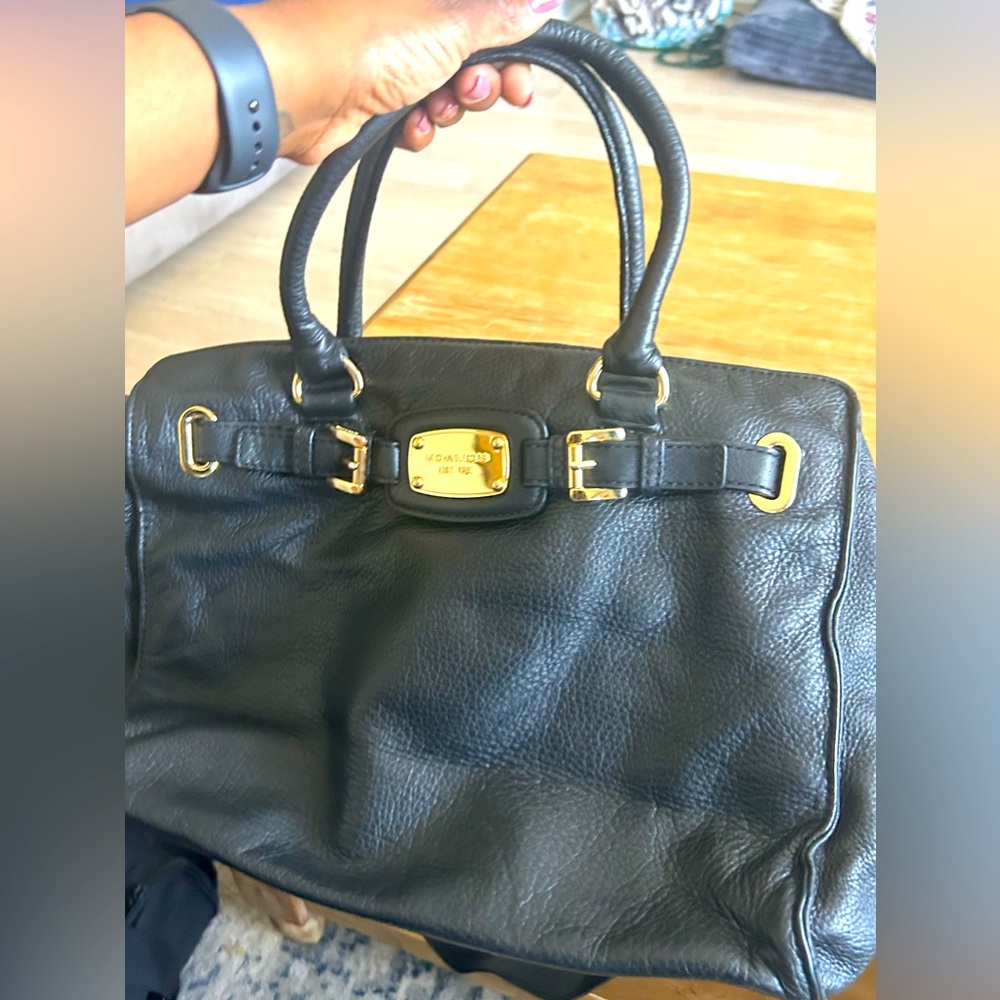 MK Bag shoulder/ tote